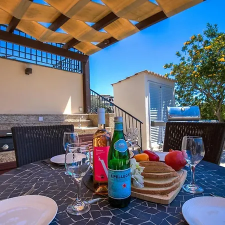 3 Bedroom Melandra With Private Pool And Sea Views, Aphrodite Hills Kouklia