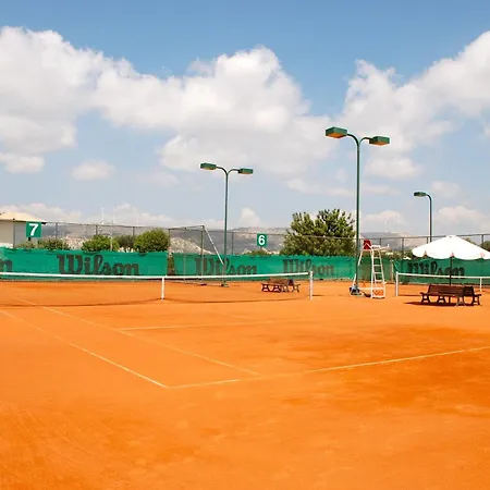 3 Bedroom Melandra With Private Pool And Sea Views, Aphrodite Hills *