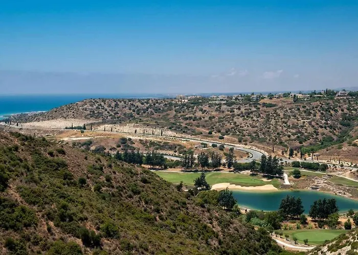 3 Bedroom Melandra With Private Pool And Sea Views, Aphrodite Hills *