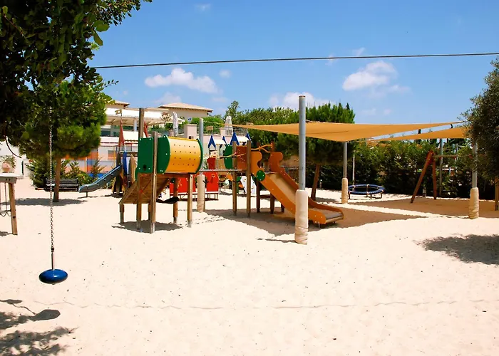 3 Bedroom Melandra With Private Pool And Sea Views, Aphrodite Hills *